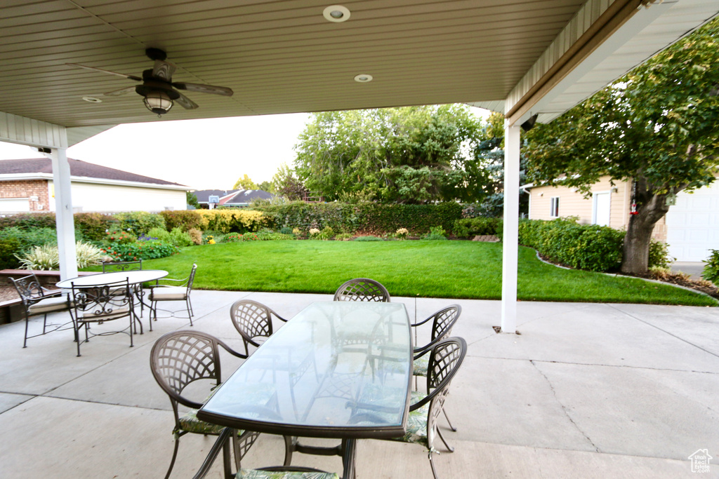 912 W HOLLYCREST DR South Jordan, UT 84095