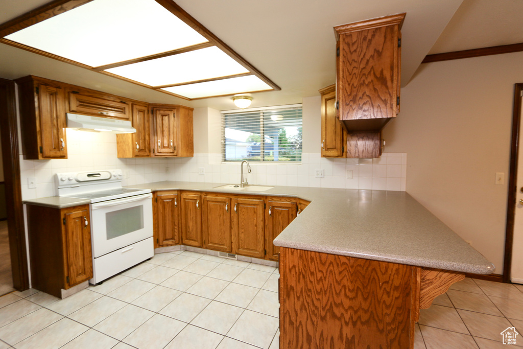 912 W HOLLYCREST DR South Jordan, UT 84095
