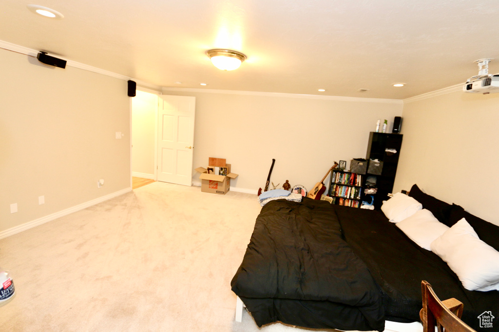 912 W HOLLYCREST DR South Jordan, UT 84095