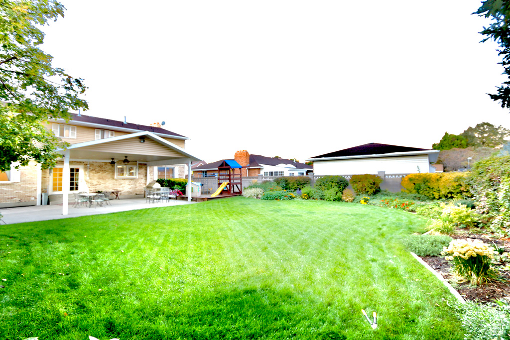 912 W HOLLYCREST DR South Jordan, UT 84095