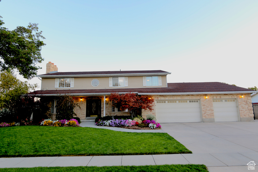 912 W HOLLYCREST DR South Jordan, UT 84095