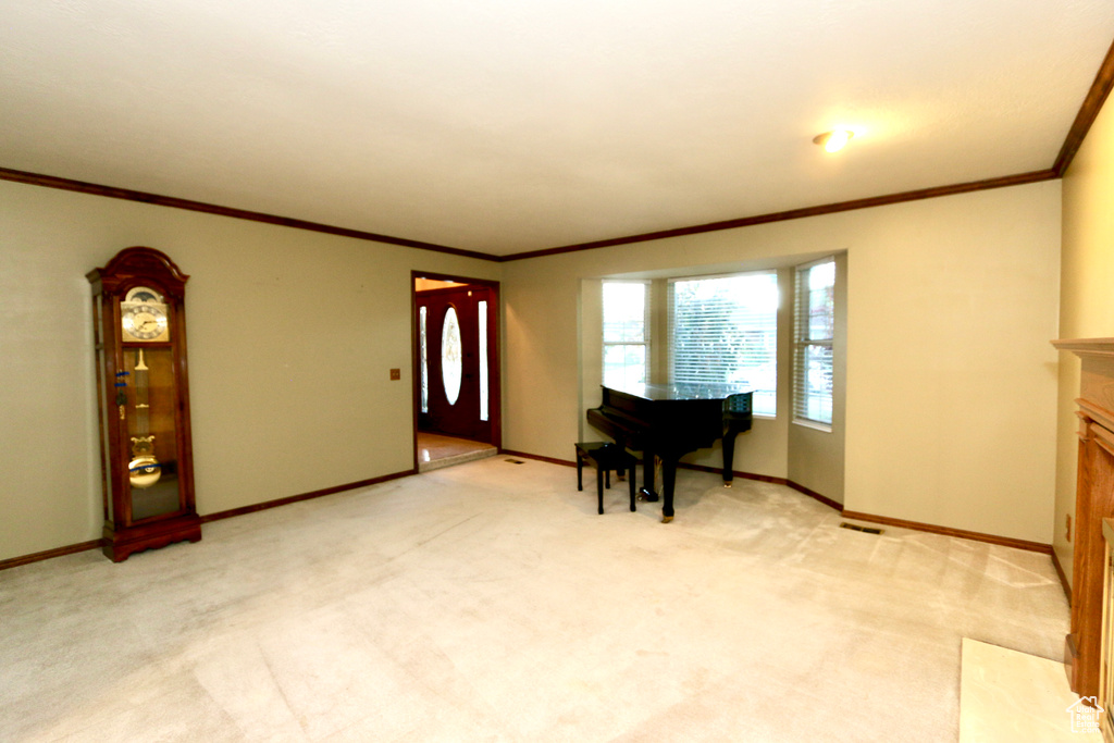 912 W HOLLYCREST DR South Jordan, UT 84095