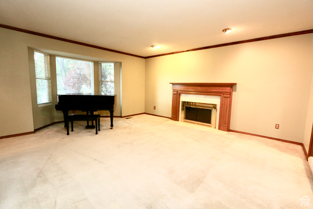 912 W HOLLYCREST DR South Jordan, UT 84095