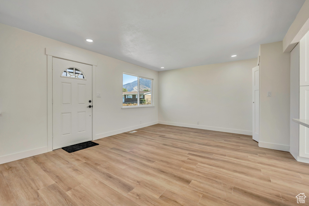 635 N CHIMESVIEW CIR Tooele, UT 84074