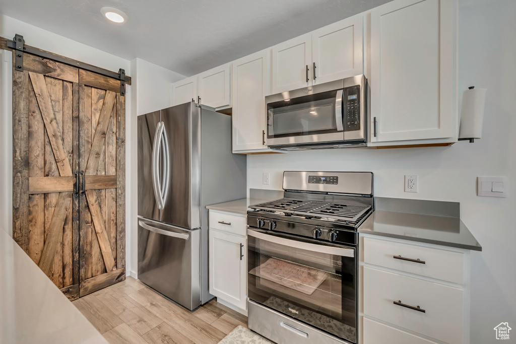 8710 W CORDERO DR Magna, UT 84044
