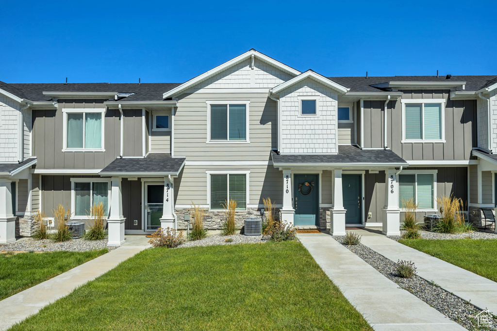 8710 W CORDERO DR Magna, UT 84044