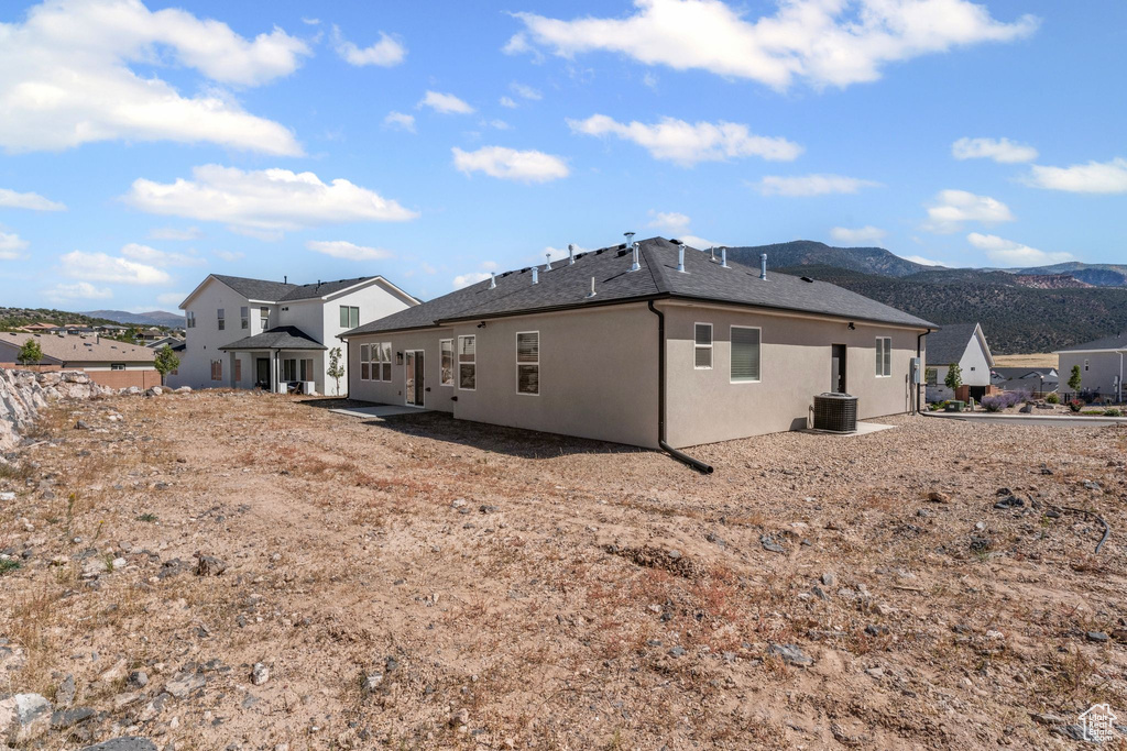 Photo 36 for MLS #2113989 at 2226 S 2925 West