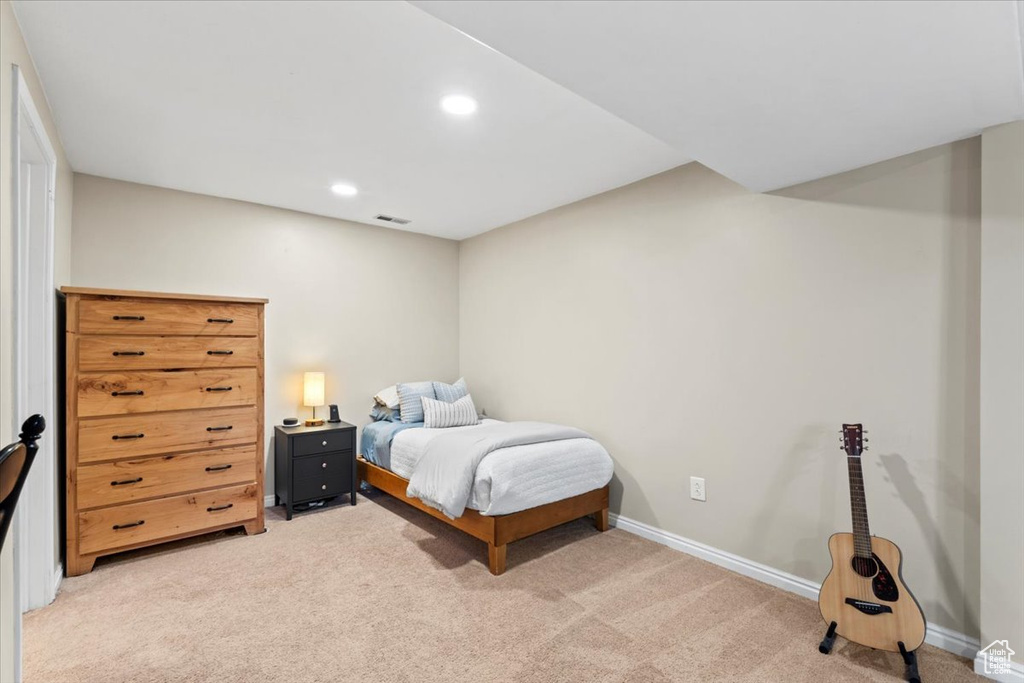285 CONSTITUTION WAY North Salt Lake, UT 84054