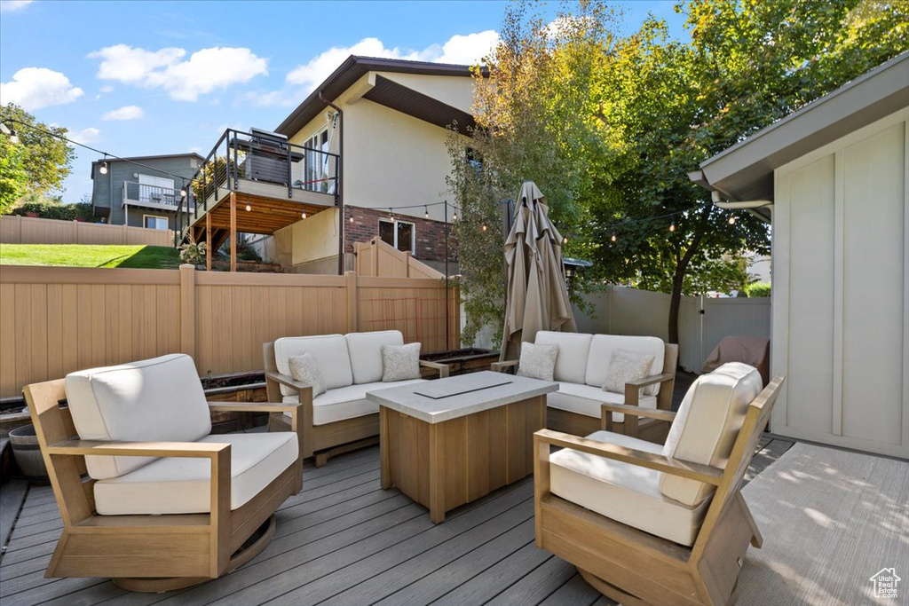285 CONSTITUTION WAY North Salt Lake, UT 84054