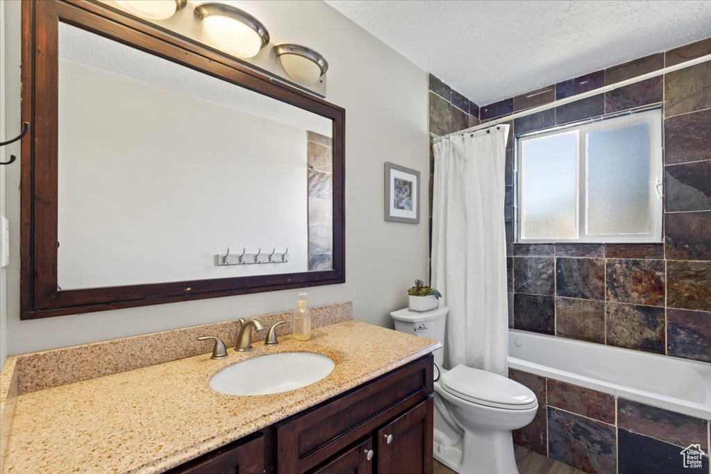 285 CONSTITUTION WAY North Salt Lake, UT 84054