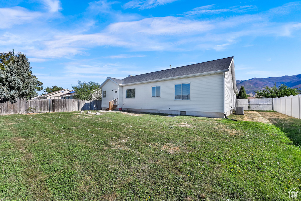 Photo 19 for MLS #2114003 at 384 S Christine Way
