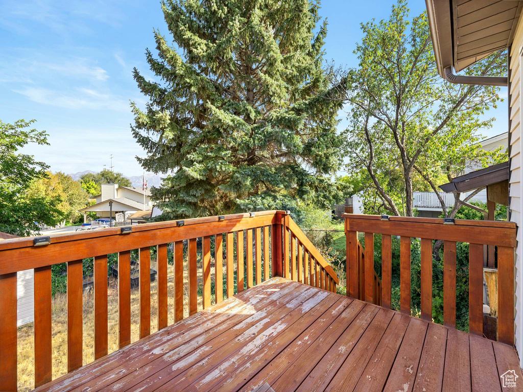 5663 S CHINA CLAY DR Salt Lake City, UT 84118