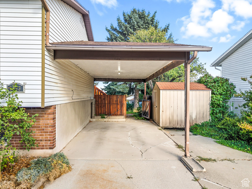 5663 S CHINA CLAY DR Salt Lake City, UT 84118