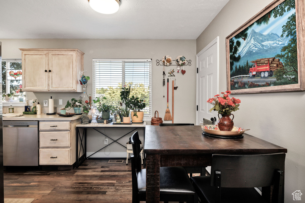 223 W 150 N Providence, UT 84332