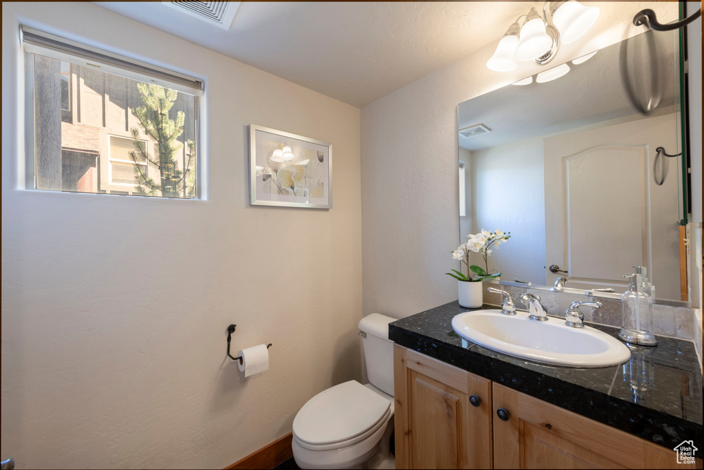 Photo 11 for MLS #2114014 at 5221 Cove Canyon Dr #B