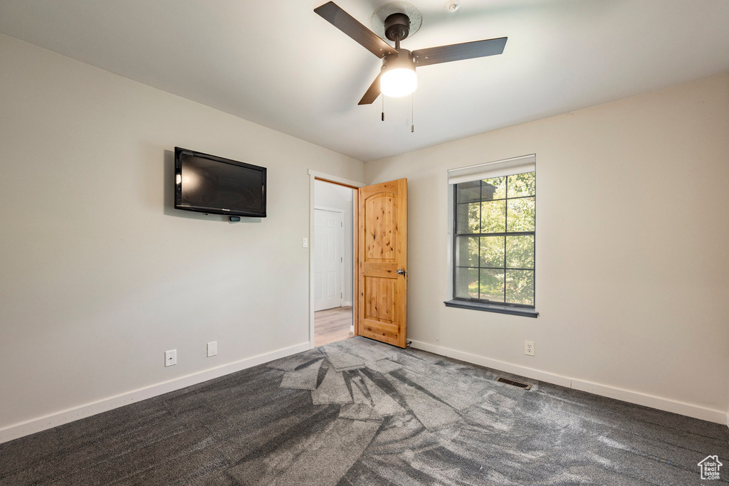 Photo 21 for MLS #2114015 at 3077 Fawn Dr