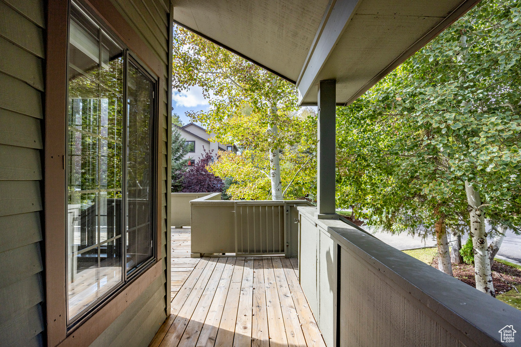 Photo 30 for MLS #2114015 at 3077 Fawn Dr