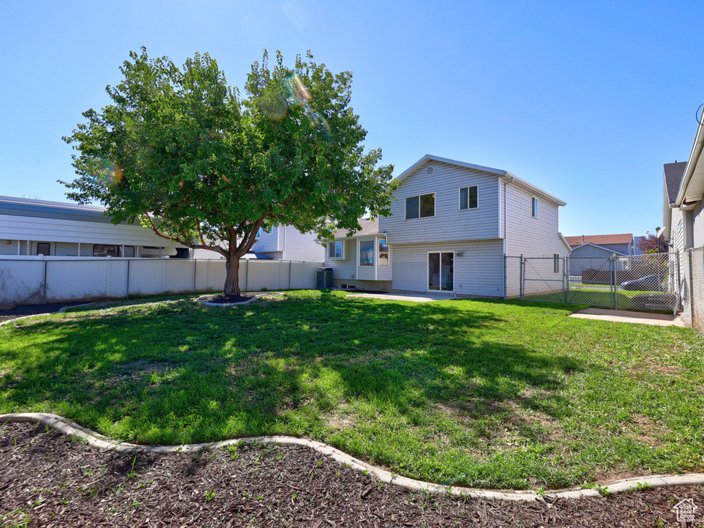 2841 S CLEARBROOK DR West Valley City, UT 84119