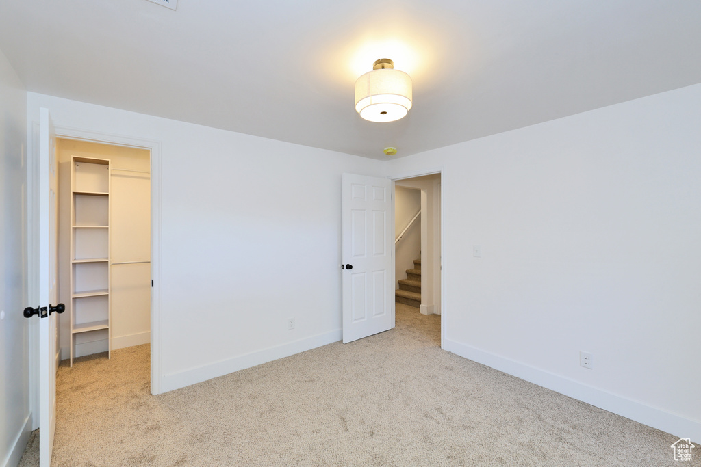 2841 S CLEARBROOK DR West Valley City, UT 84119