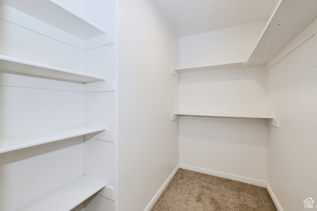 2841 S CLEARBROOK DR West Valley City, UT 84119