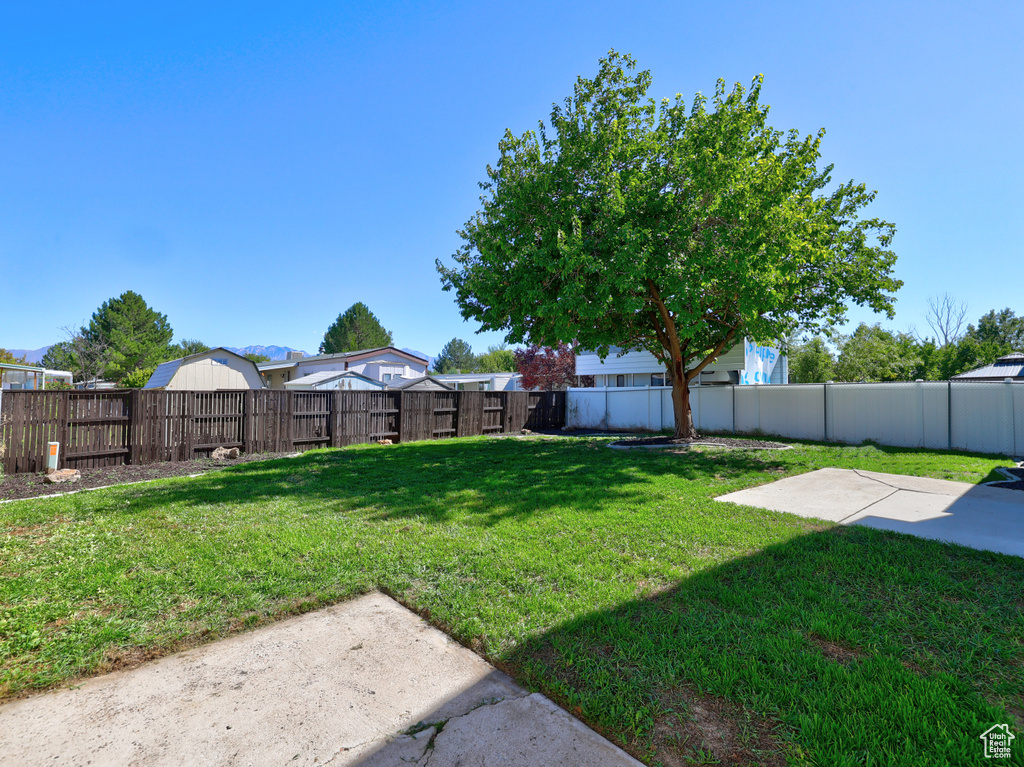 2841 S CLEARBROOK DR West Valley City, UT 84119