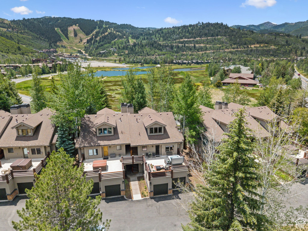 Photo 2 for MLS #2114020 at 1955 Deer Valley Dr #302