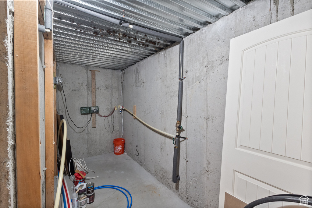 Photo 33 for MLS #2114021 at 16047 S Timber Brook Dr