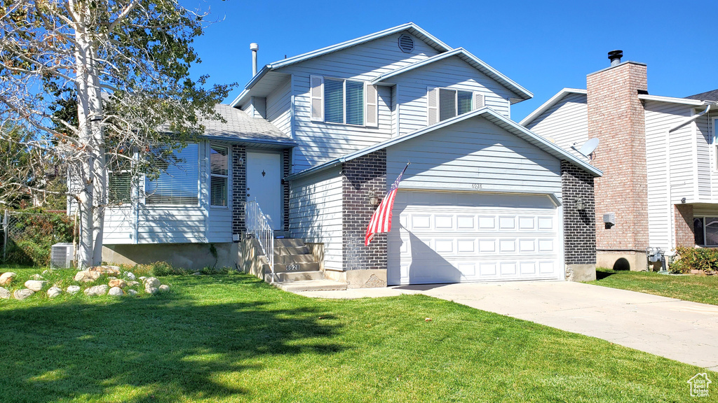 6928 S BEARGRASS RD West Jordan, UT 84081