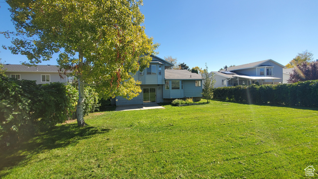 6928 S BEARGRASS RD West Jordan, UT 84081