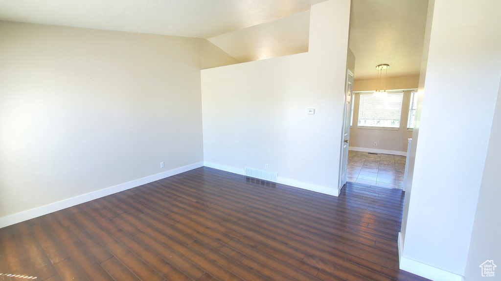 6928 S BEARGRASS RD West Jordan, UT 84081