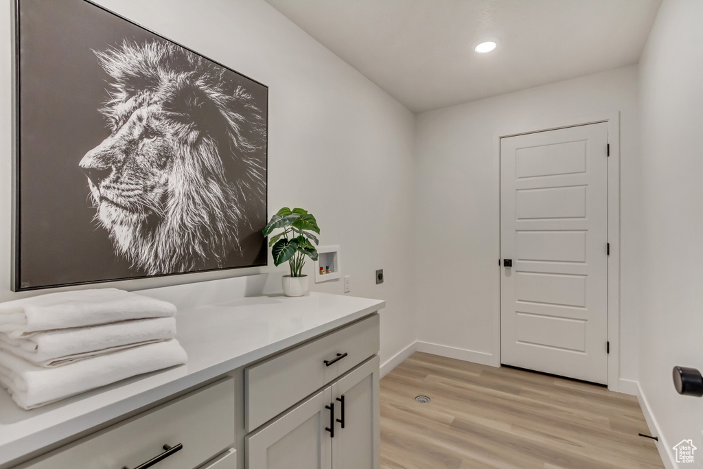 Photo 5 for MLS #2114027 at 3714 N Daffodil Dr
