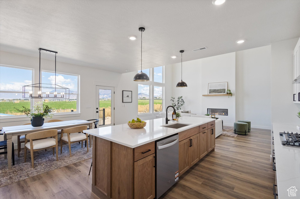 172 W 650 N Salem, UT 84653