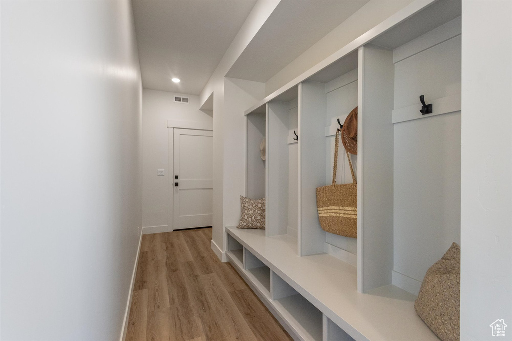 172 W 650 N Salem, UT 84653