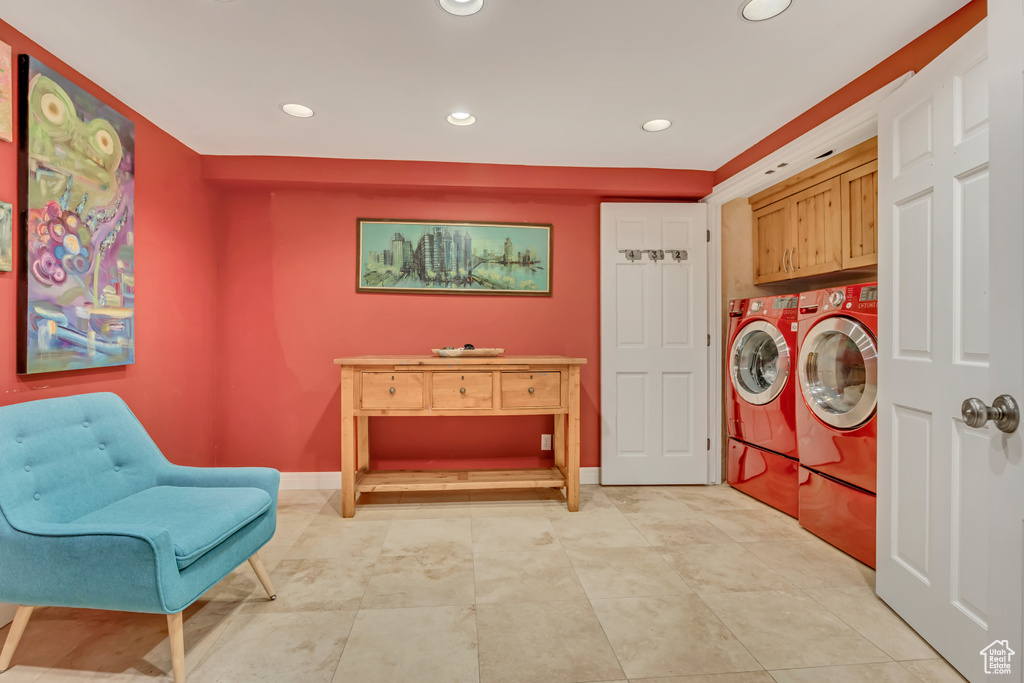 2035 E RIBBON LN Holladay, UT 84117