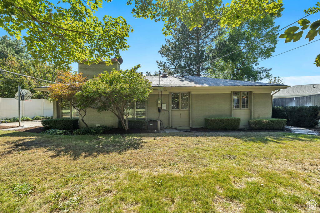 2035 E RIBBON LN Holladay, UT 84117