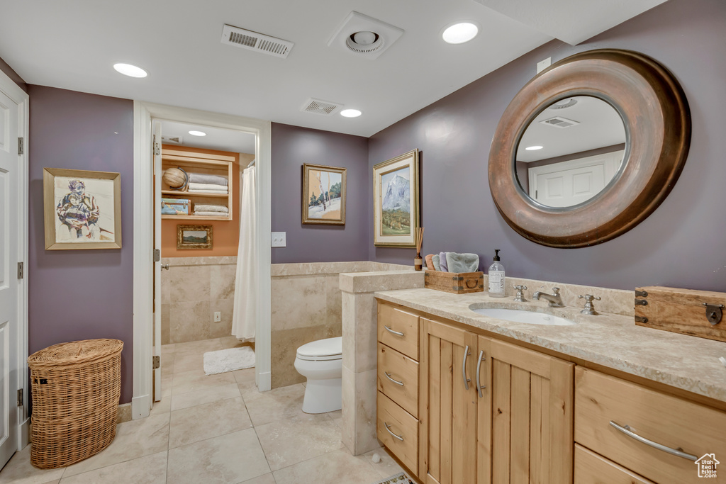 2035 E RIBBON LN Holladay, UT 84117