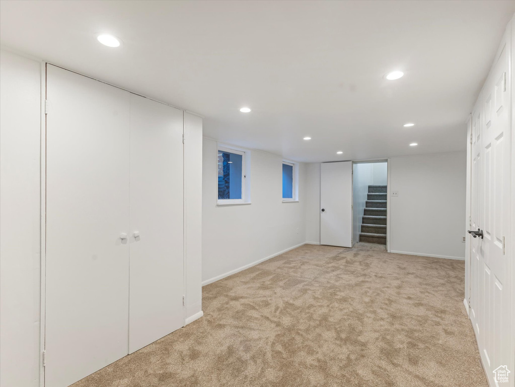 156 S DOOLEY CT Salt Lake City, UT 84102