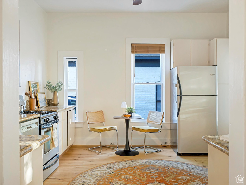 156 S DOOLEY CT Salt Lake City, UT 84102