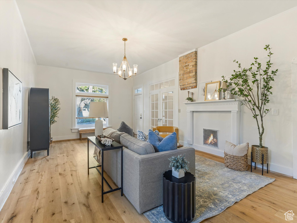 156 S DOOLEY CT Salt Lake City, UT 84102
