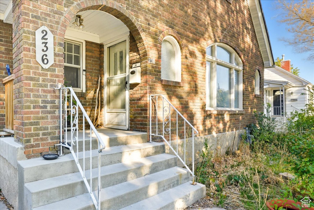 236 S TREMONT ST Tremonton, UT 84337