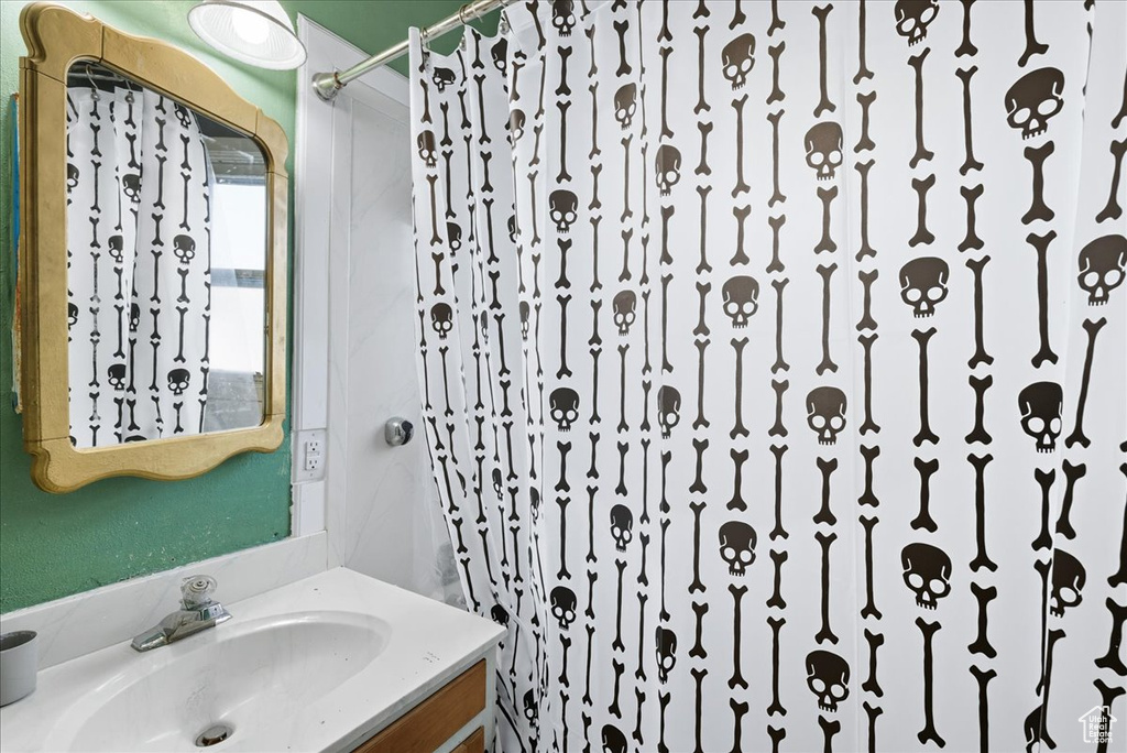 236 S TREMONT ST Tremonton, UT 84337