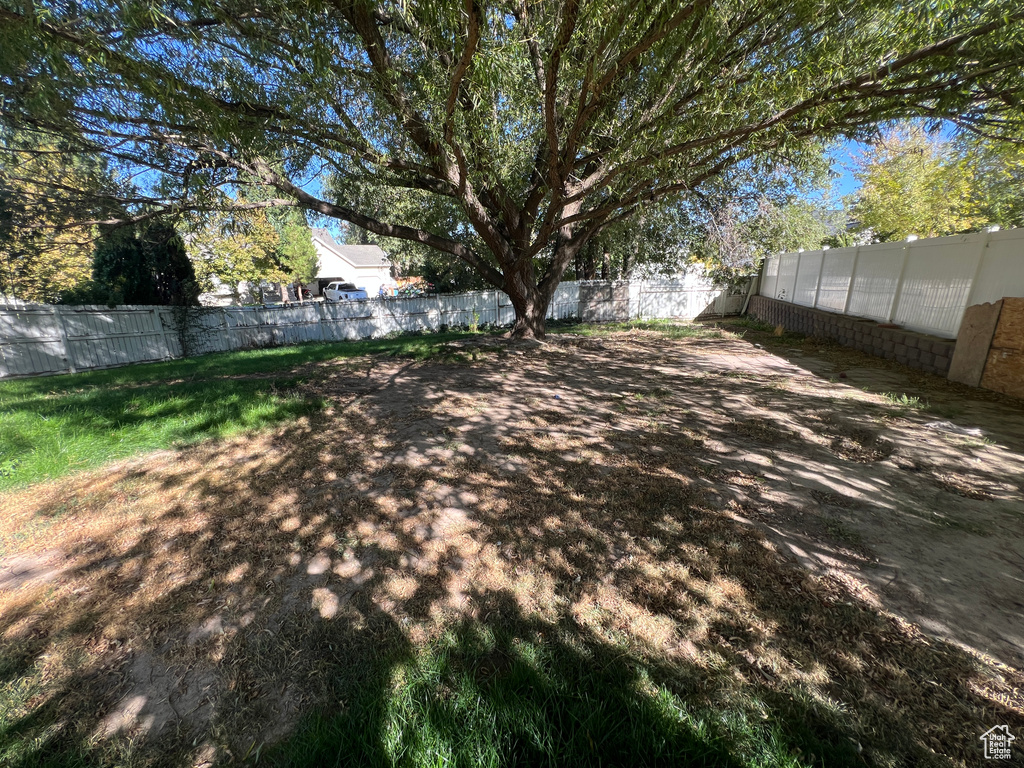 5133 W VILLAGE WOOD DR West Valley City, UT 84120