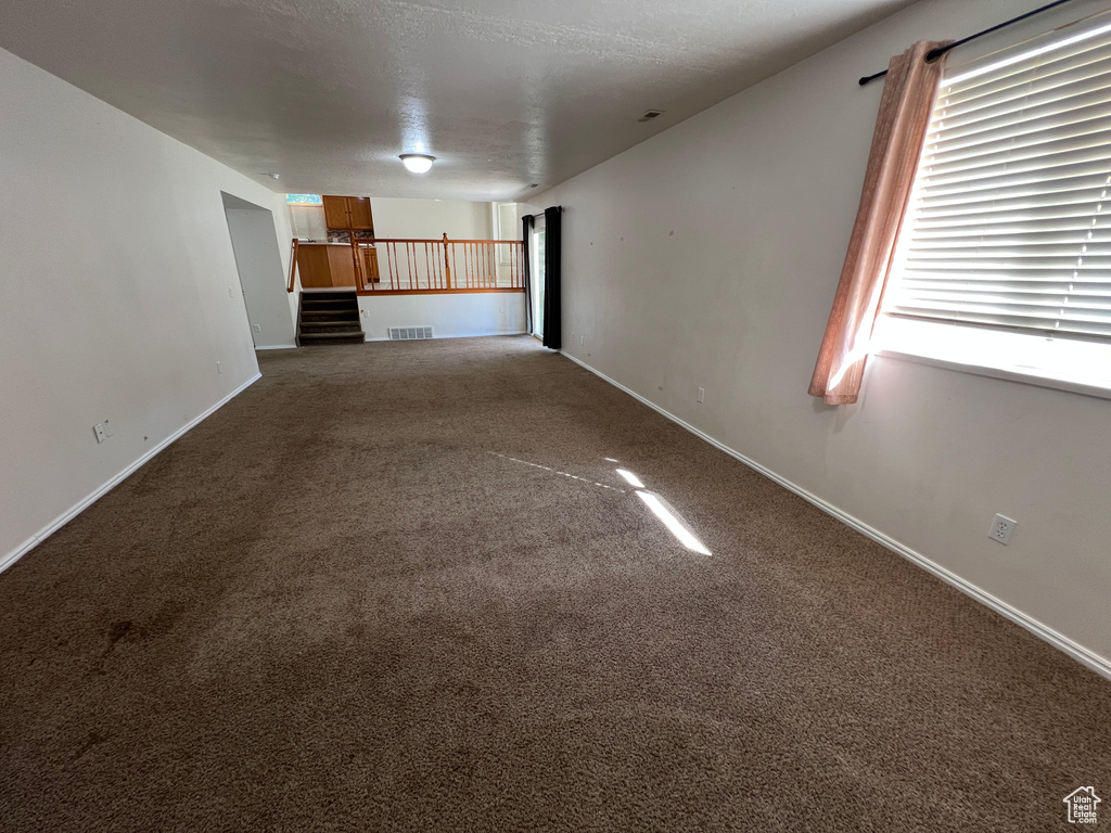 5133 W VILLAGE WOOD DR West Valley City, UT 84120