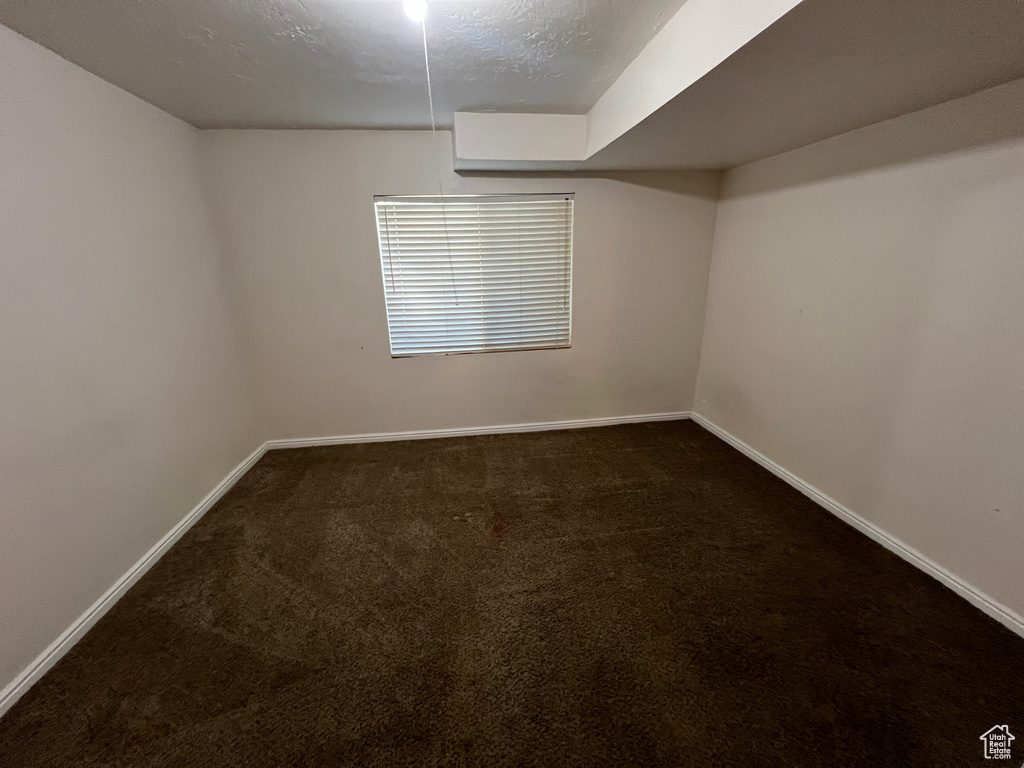 5133 W VILLAGE WOOD DR West Valley City, UT 84120