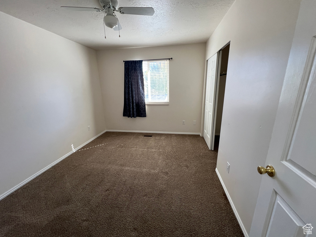 5133 W VILLAGE WOOD DR West Valley City, UT 84120