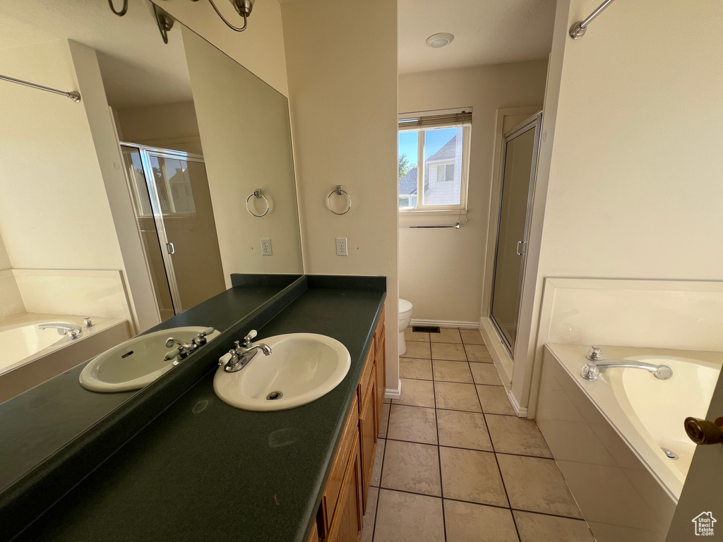 5133 W VILLAGE WOOD DR West Valley City, UT 84120