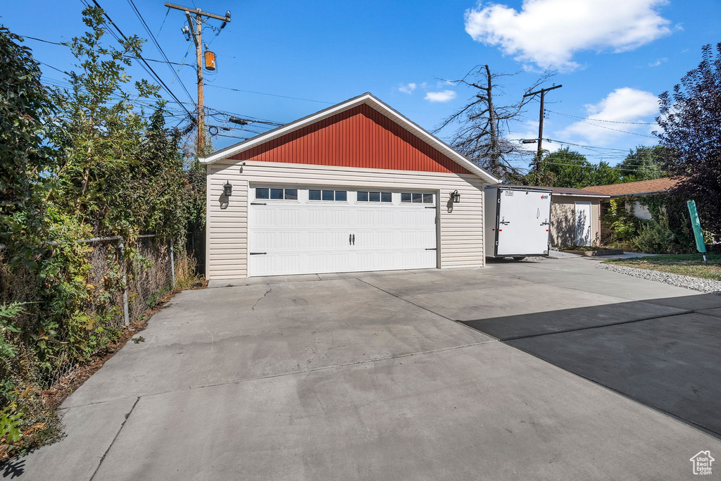 2125 E LOGAN AVE Salt Lake City, UT 84108