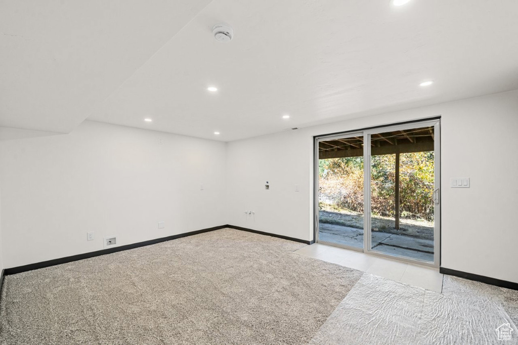 6386 DAVIS ST Mountain Green, UT 84050