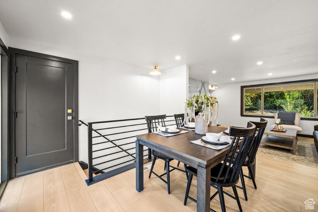 6386 DAVIS ST Mountain Green, UT 84050