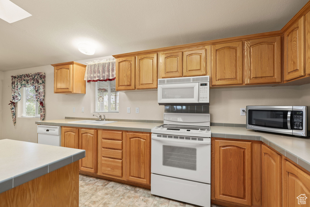 1111 N 2000 W #404 Farr West, UT 84404